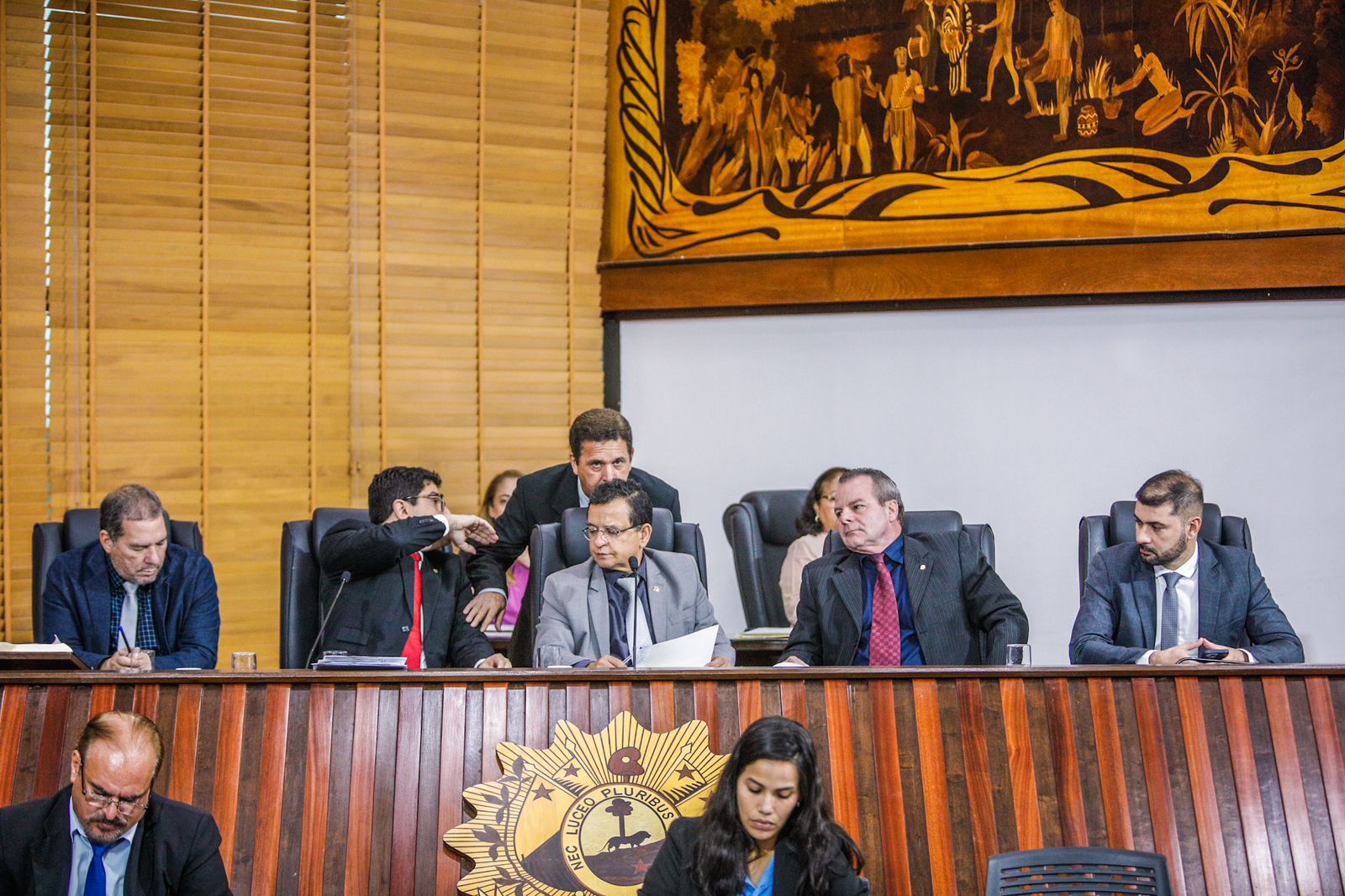 Aleac aprova PL que concede reajuste na remuneração dos servidores efetivos do Tribunal de Contas do Estado