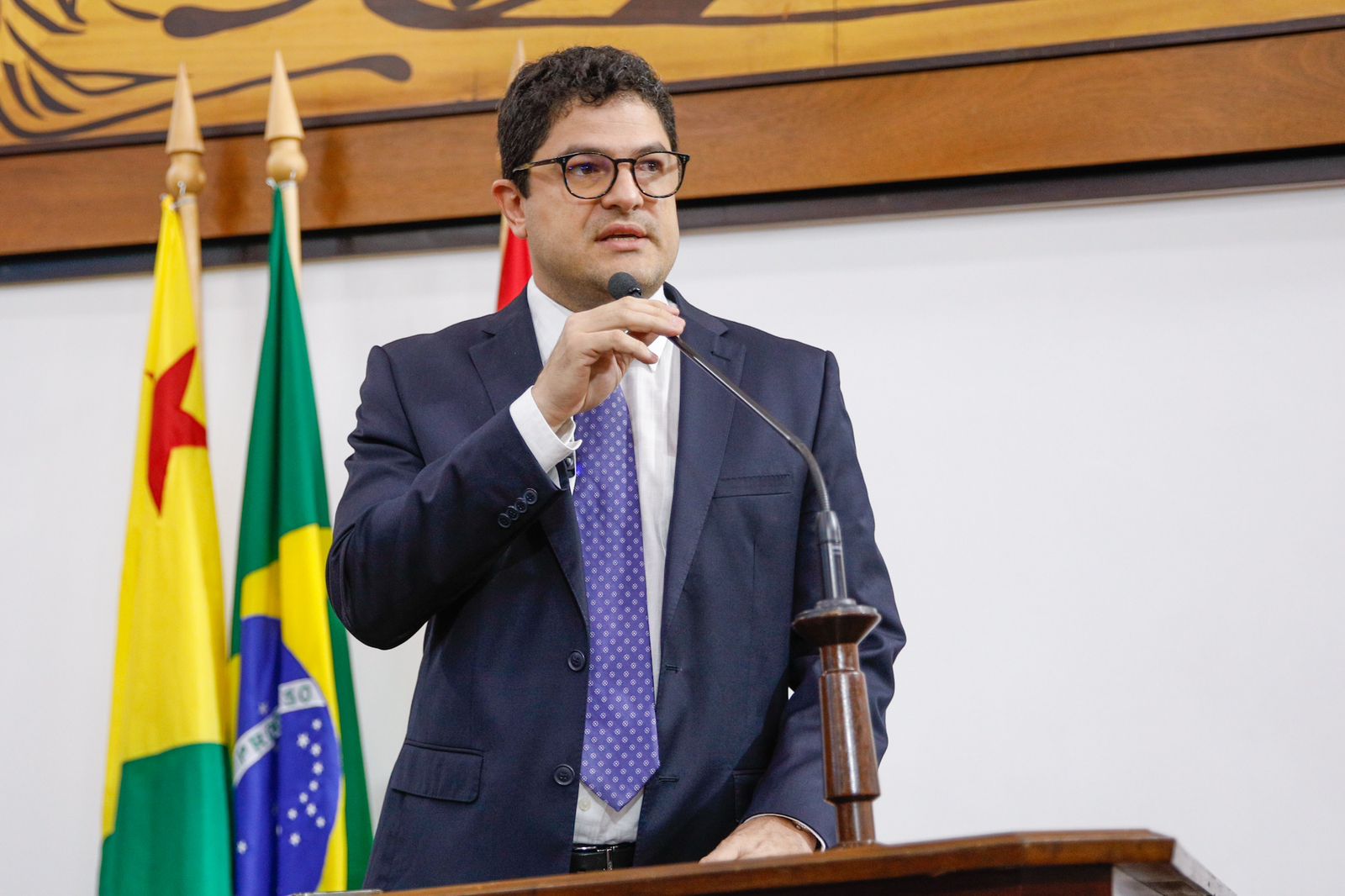 Eduardo Ribeiro parabeniza governo por anunciar a antecipação de benefícios para servidores afetados pela alagação