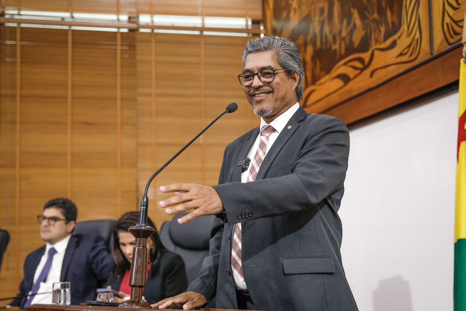 Edvaldo Magalhães se soma aos pedidos por medidas estruturantes para enfrentar períodos de cheia e seca do Rio Acre