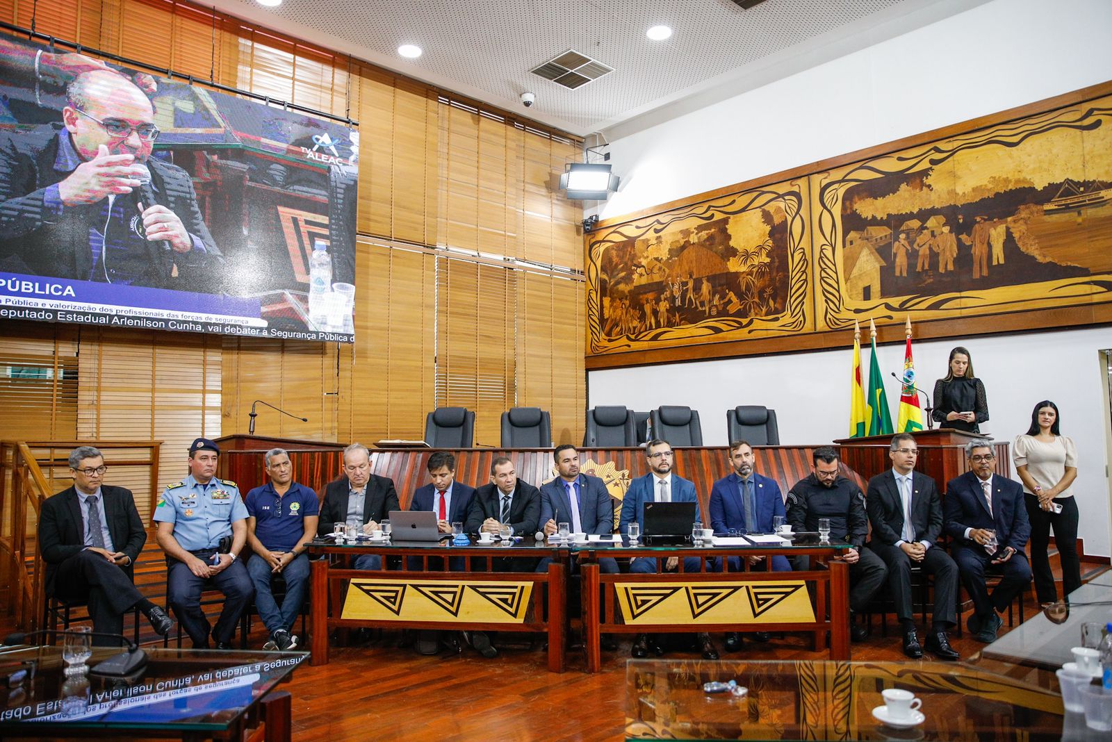 Audiência na Aleac debate Segurança Pública e Valorização dos Agentes