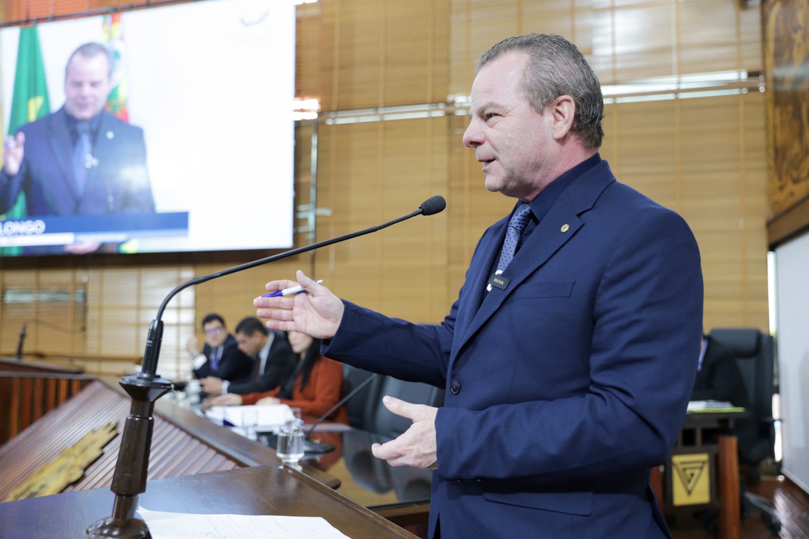 Pedro Longo apresenta PL que beneficia pessoas com autismo e TDAH