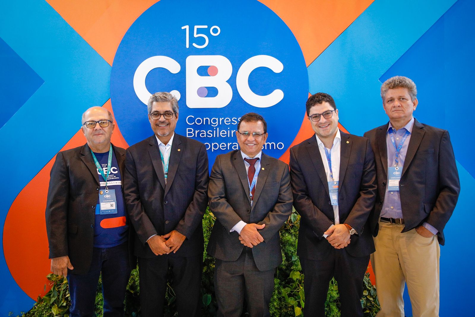 Presidente da Aleac participa do 15º Congresso Brasileiro do Cooperativismo