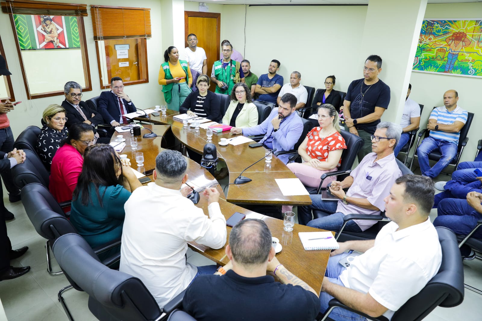 Comissão de Saúde se reúne para debater problemas na Oficina Ortopédica da Fundhacre