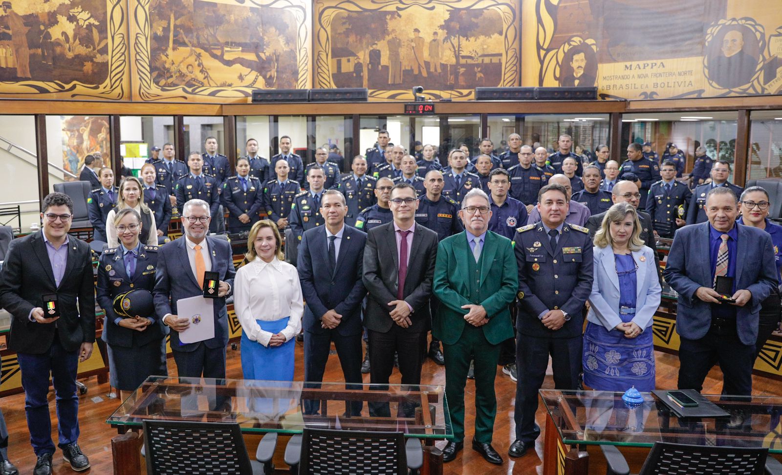 Sessão Solene na Aleac Celebra 108 Anos da Polícia Militar no Acre