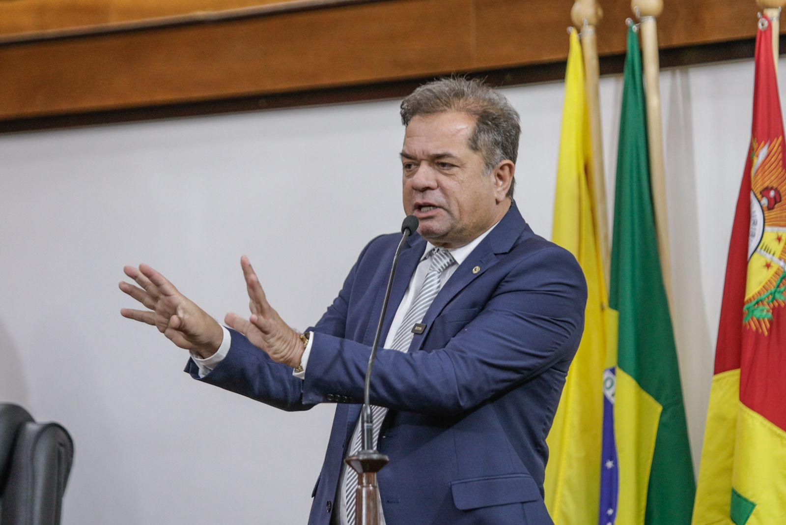 Marcus Cavalcante cobra celeridade nas obras do Hospital de Feijó