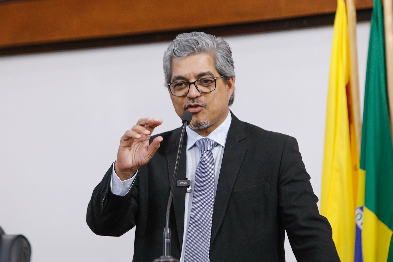 Edvaldo Magalhães destaca proximidade de recesso e discute LDO em sessão ordinária da Aleac