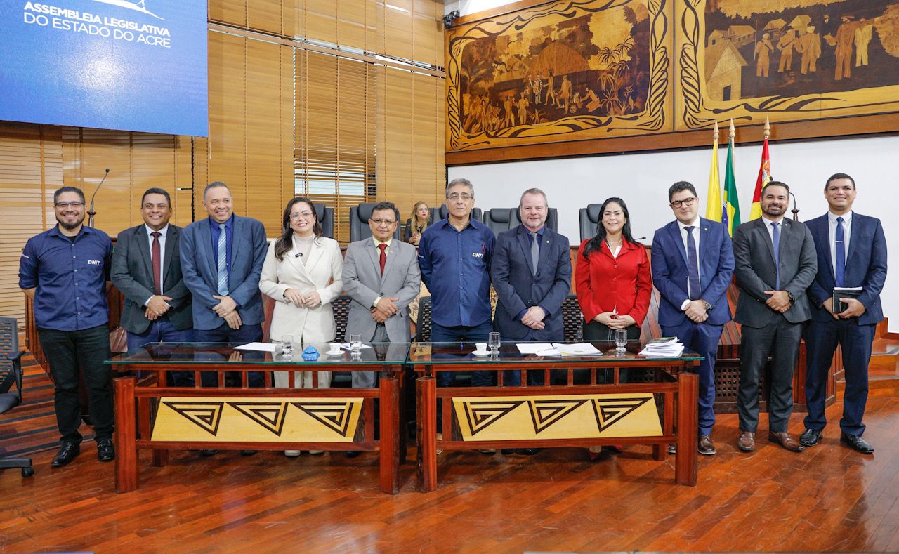 Superintendente do Dnit apresenta projeto de reconstrução da BR-364 na Aleac