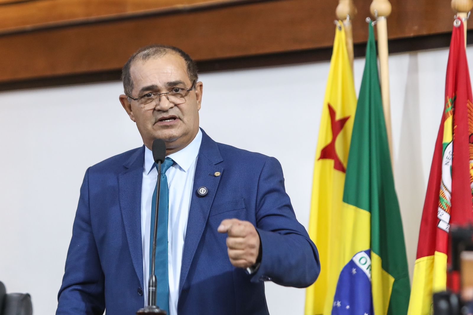 Deputado Tanízio Sá (MDB) denuncia prefeito de Sena Madureira e solicita intervenção do Ministério Público