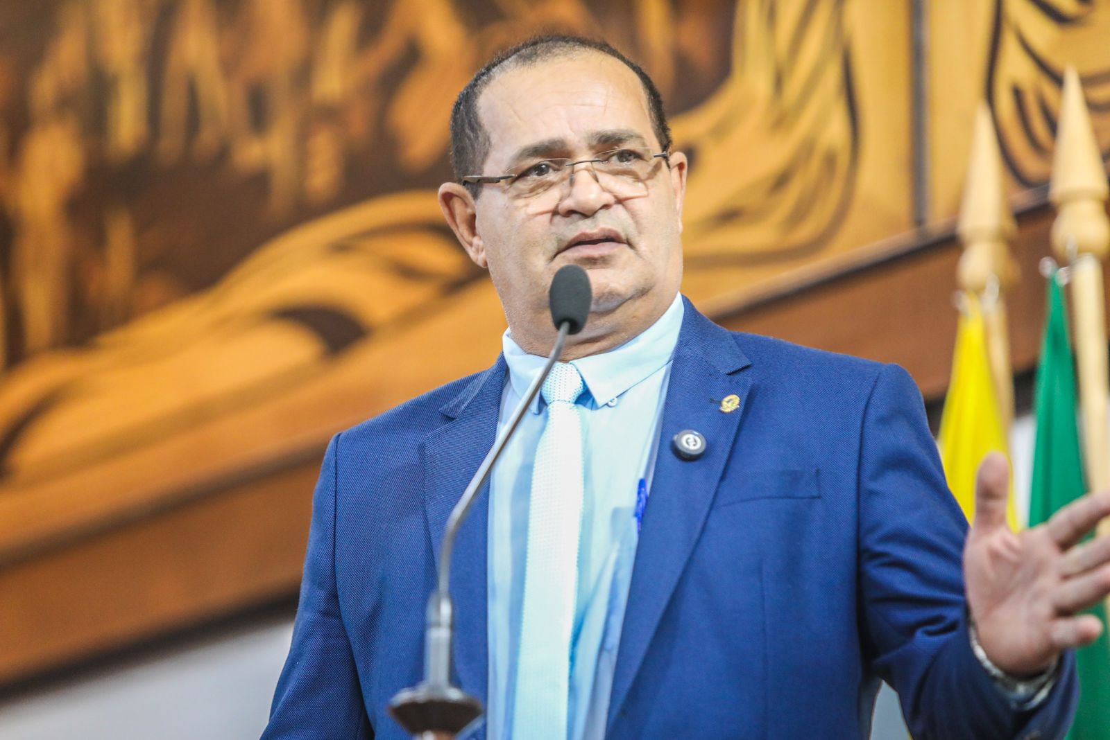 Tanízio Sá critica gestão da educação em Rio Branco e denuncia ataques pessoais em campanha eleitoral