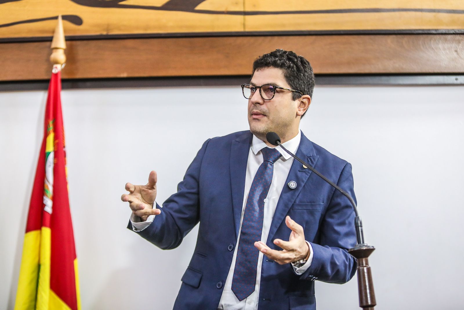 Eduardo Ribeiro defende ações para tirar municípios do isolamento e parabeniza decreto do governo