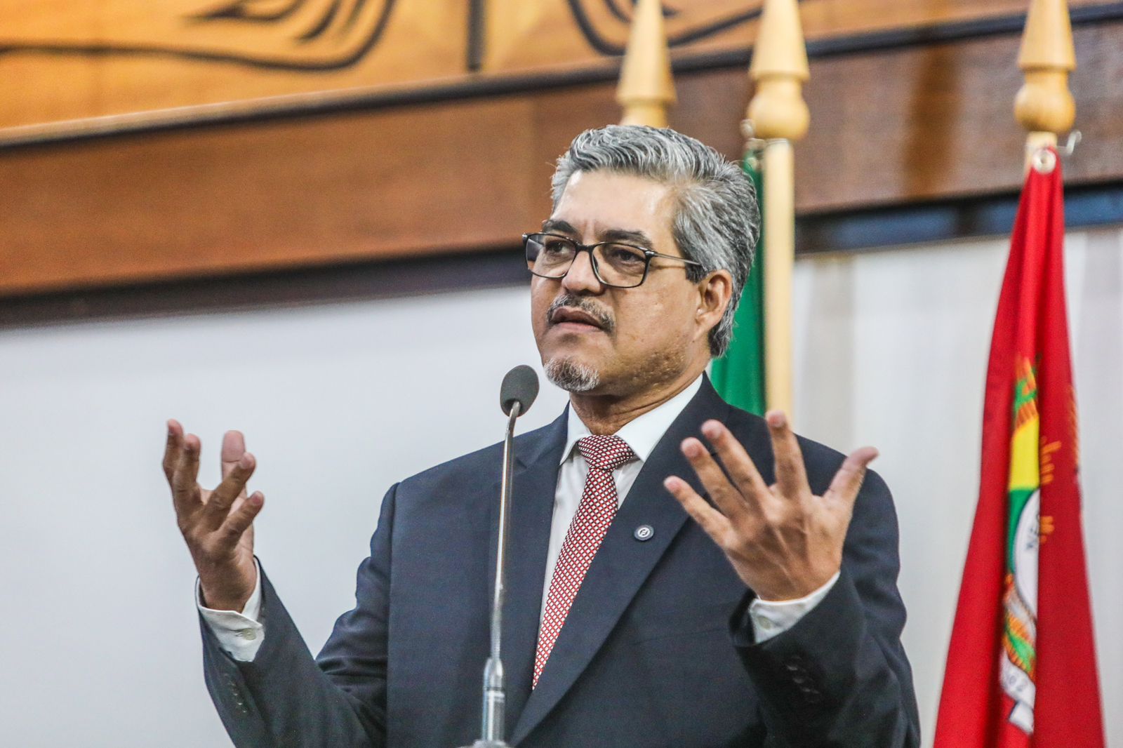 Edvaldo Magalhães defende convocação de aprovados no concurso da Polícia Civil e destaca compromisso da Assembleia