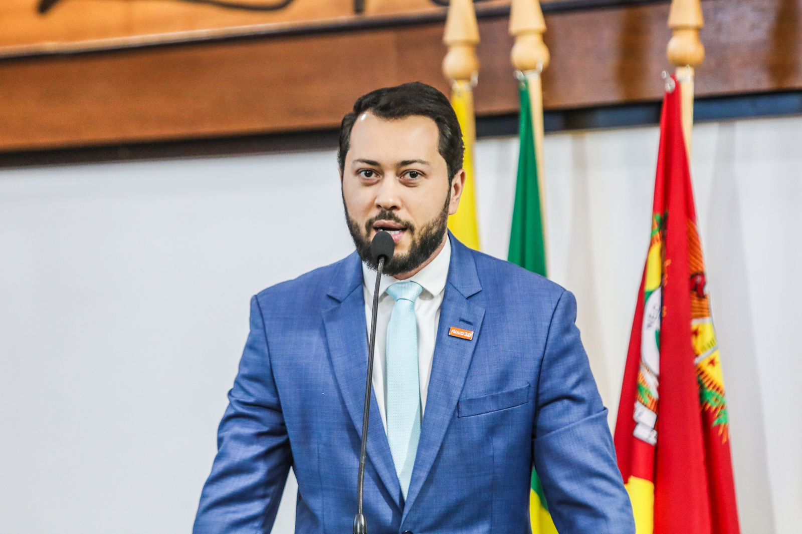 Emerson Jarude agradece apoio nas eleições e reforça compromisso com mudança no Acre: “A única coisa que a democracia não permite é desistir”
