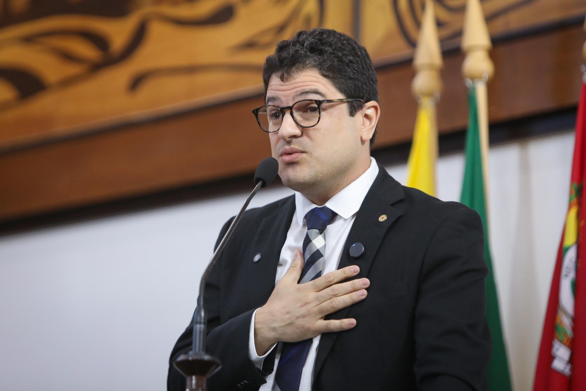 Eduardo Ribeiro destaca escolha de Sammy Barbosa para o STJ: “Precisamos ter alguém no Tribunal Superior. Manaus tem, nós não”