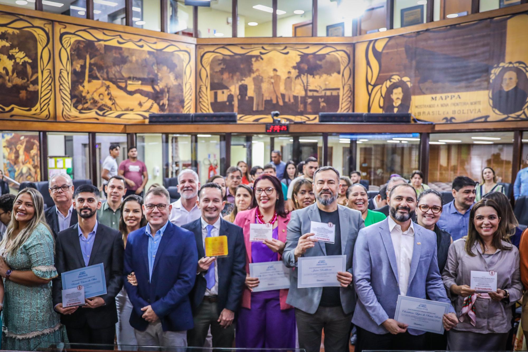 Assembleia Legislativa do Acre realiza sessão solene em homenagem ao Dia do Dentista