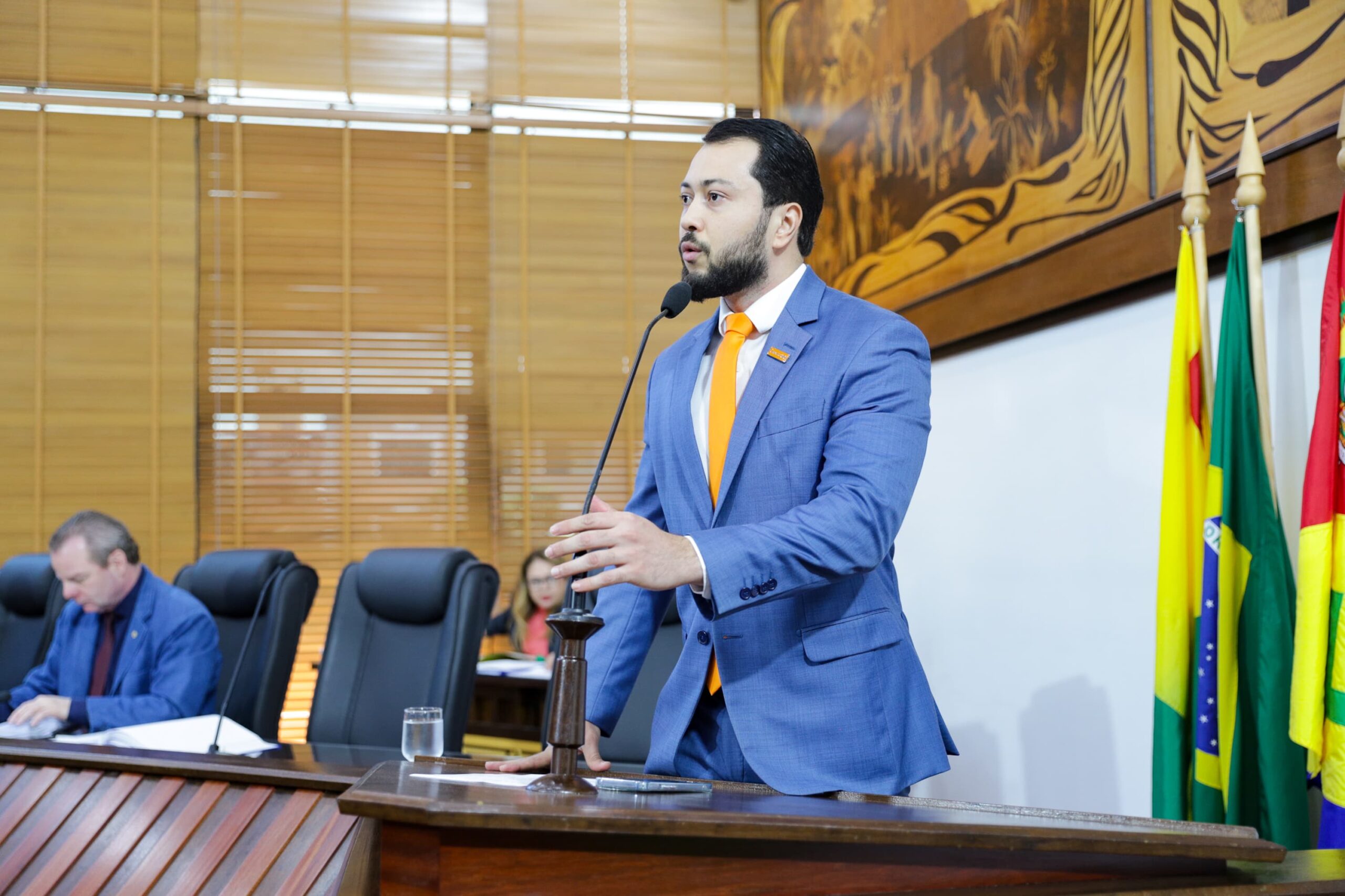 “Democracia é poder fazer a escolha que a gente acredita”: Emerson Jarude critica exclusão de debate e defende diversidade política