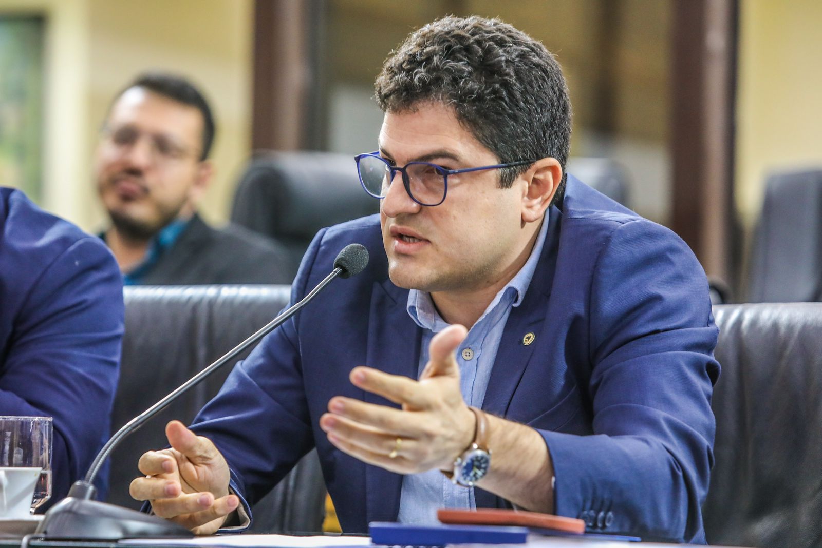 Eduardo Ribeiro pede urgência em estudo ambiental para acesso terrestre entre Cruzeiro do Sul e Porto Walter