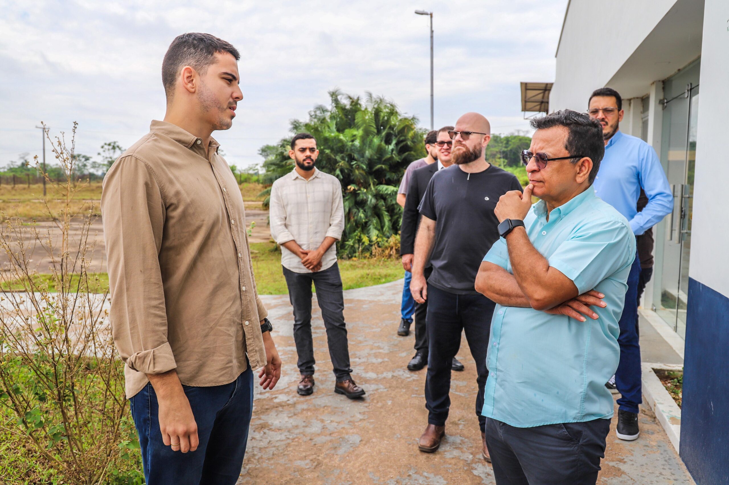 Acompanhado do secretário Ítalo, Gonzaga visita obras da ZPE que vão agilizar exportação no Acre