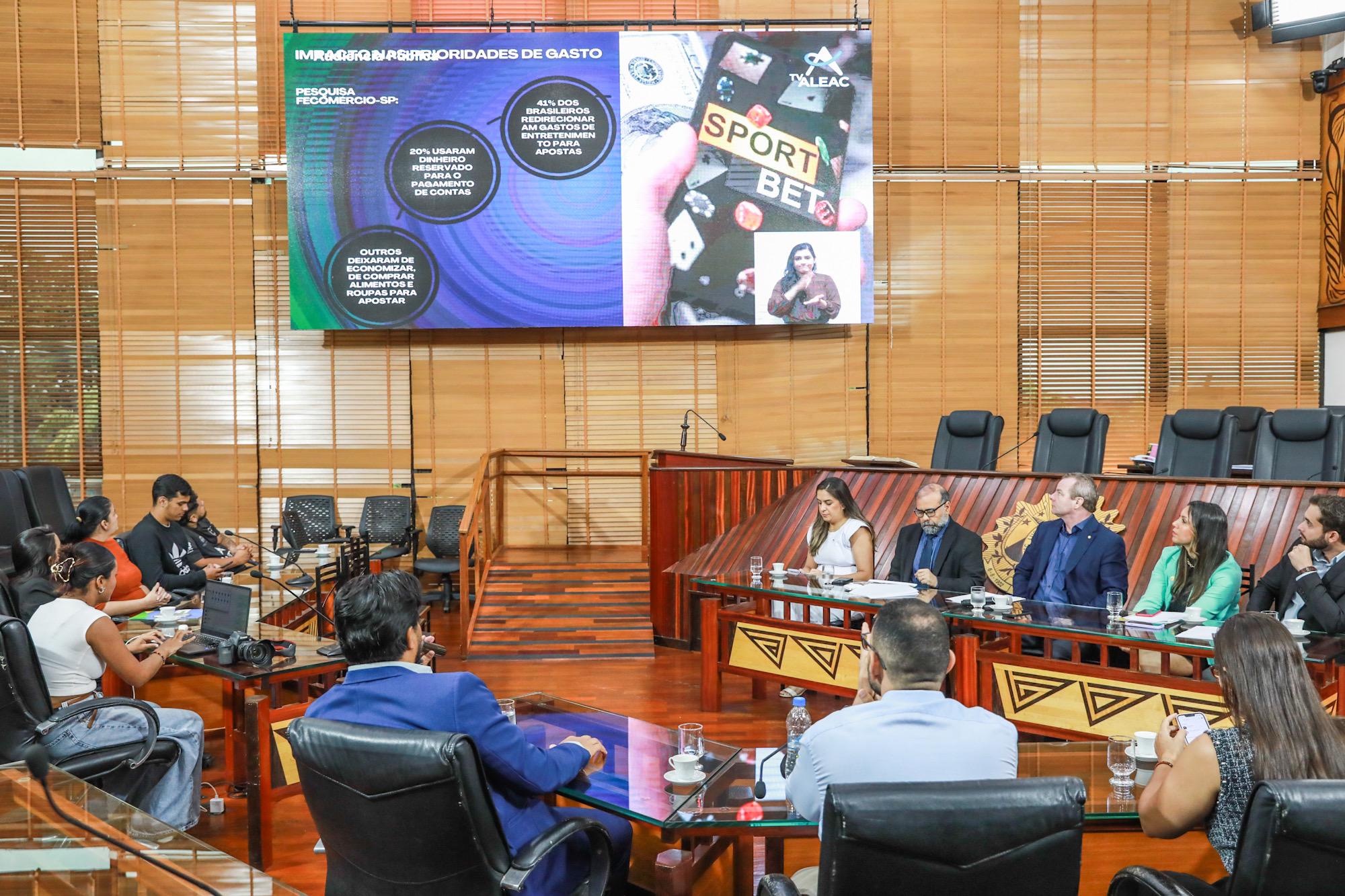 Aleac debate impacto das apostas esportivas e jogos de azar no endividamento das famílias acreanas