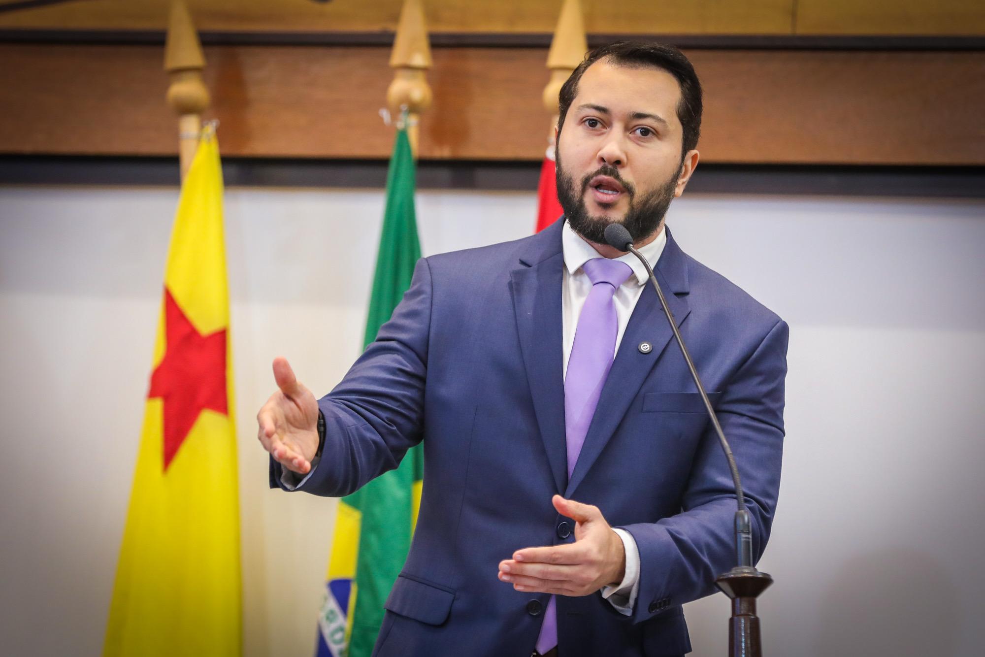Emerson Jarude critica descaso da Prefeitura com enchentes em bairros de Rio Branco