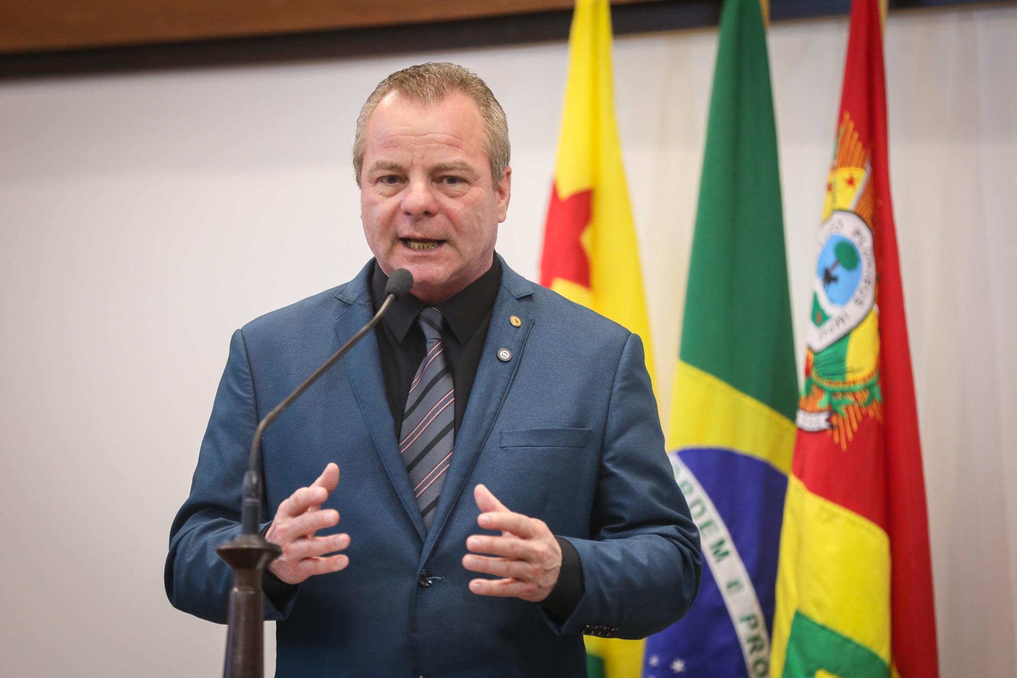 Pedro Longo defende audiência pública para discutir isolamento de 40 mil acreanos