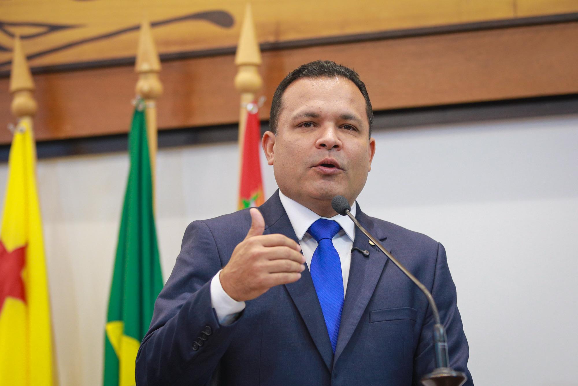 Tadeu Hassem cobra cumprimento da lei que garante indenização a ex-servidores do ISE