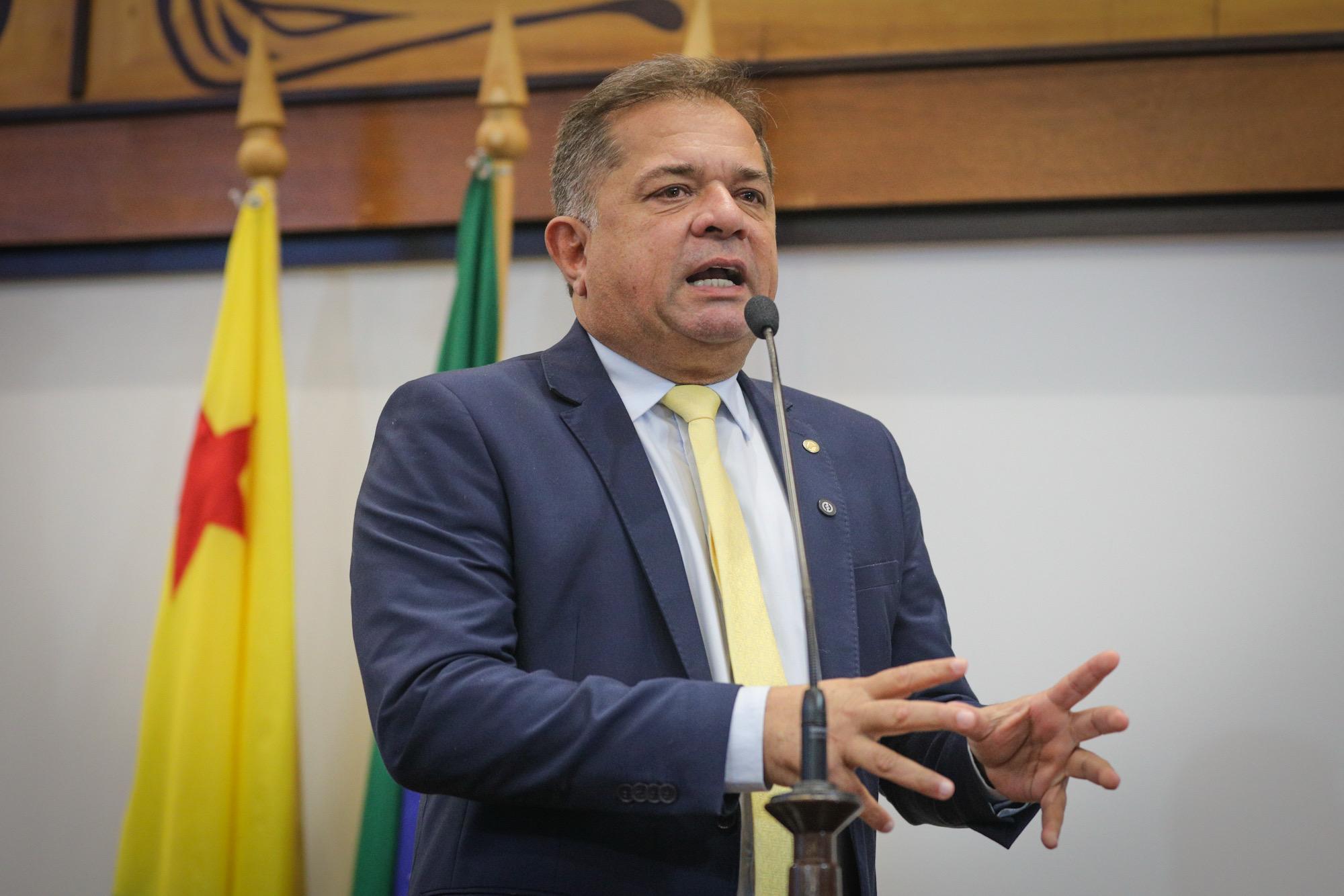 Marcus Cavalcante cobra retomada urgente das obras do Hospital Geral de Feijó: “A população não pode mais esperar”