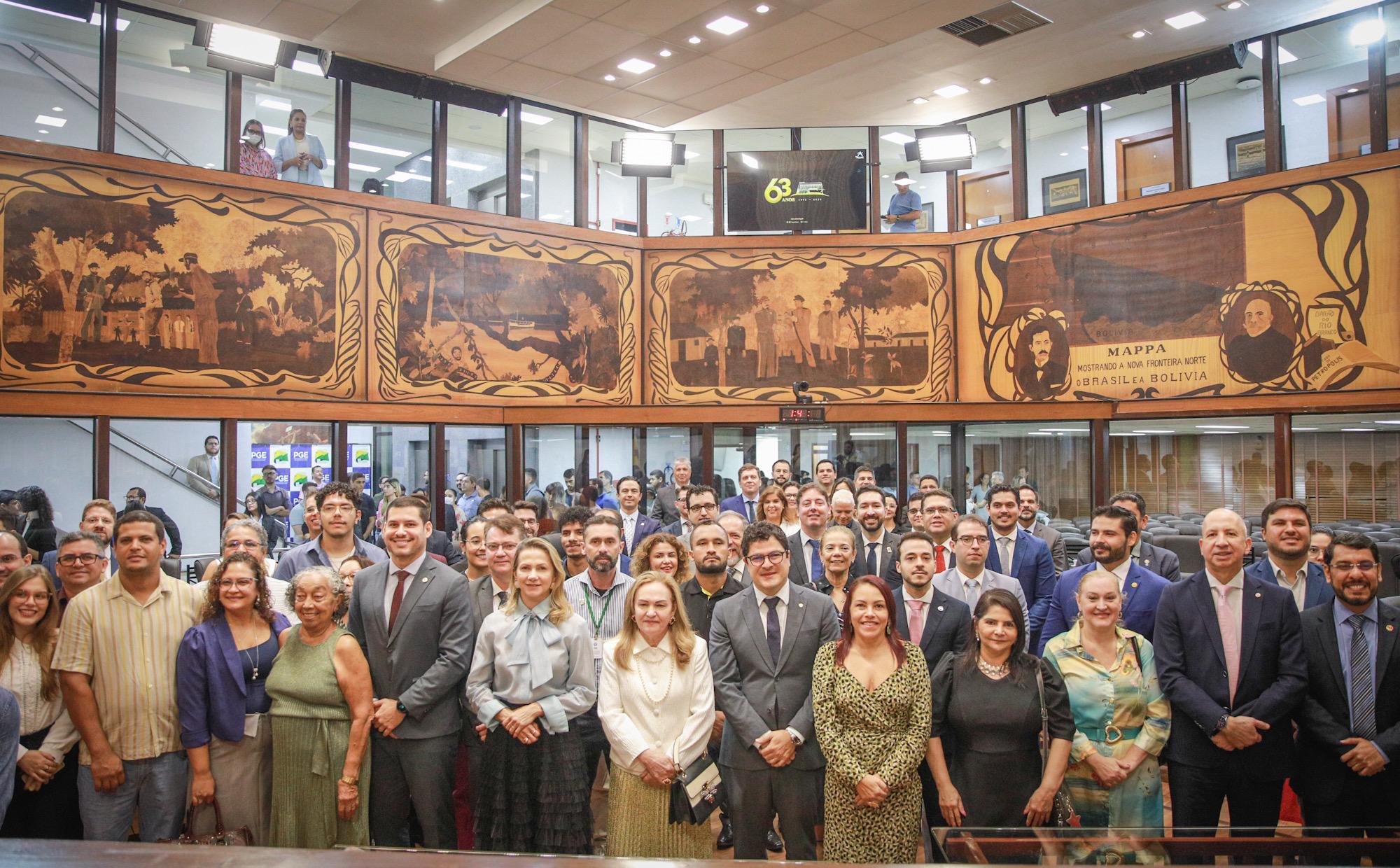 Aleac realiza sessão solene em homenagem ao Dia do Procurador e aos 48 Anos da PGE/AC
