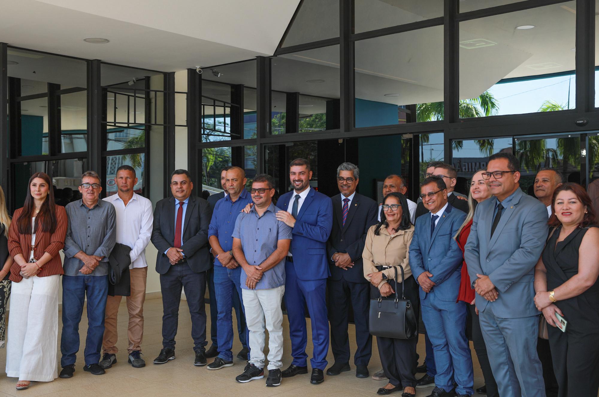 Aleac inaugura Centro de Apoio Legislativo às Câmaras (CEALC) com presença de vereadores de todo o estado