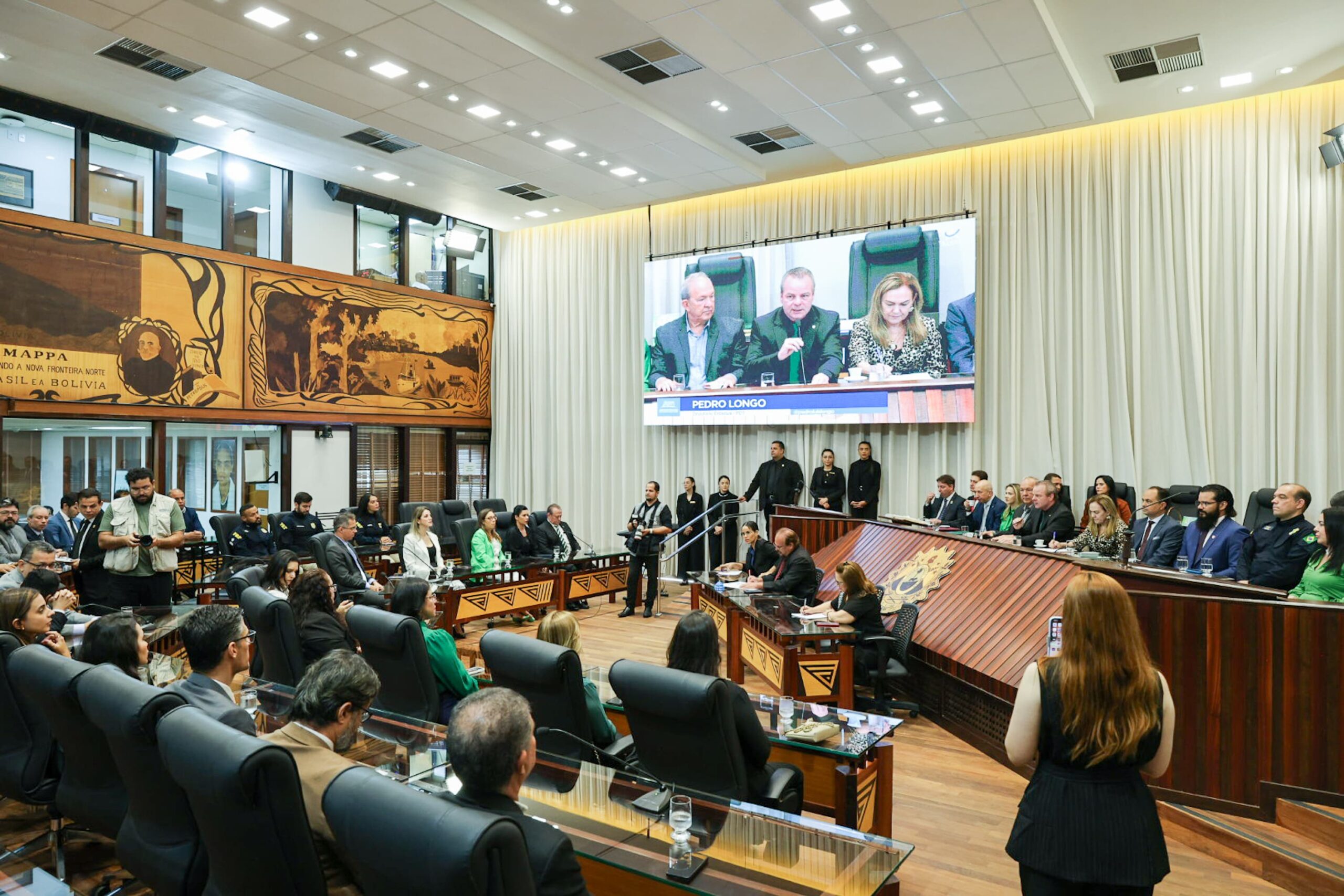 Deputados destacam papel social da Defensoria Pública em sessão solene na Aleac