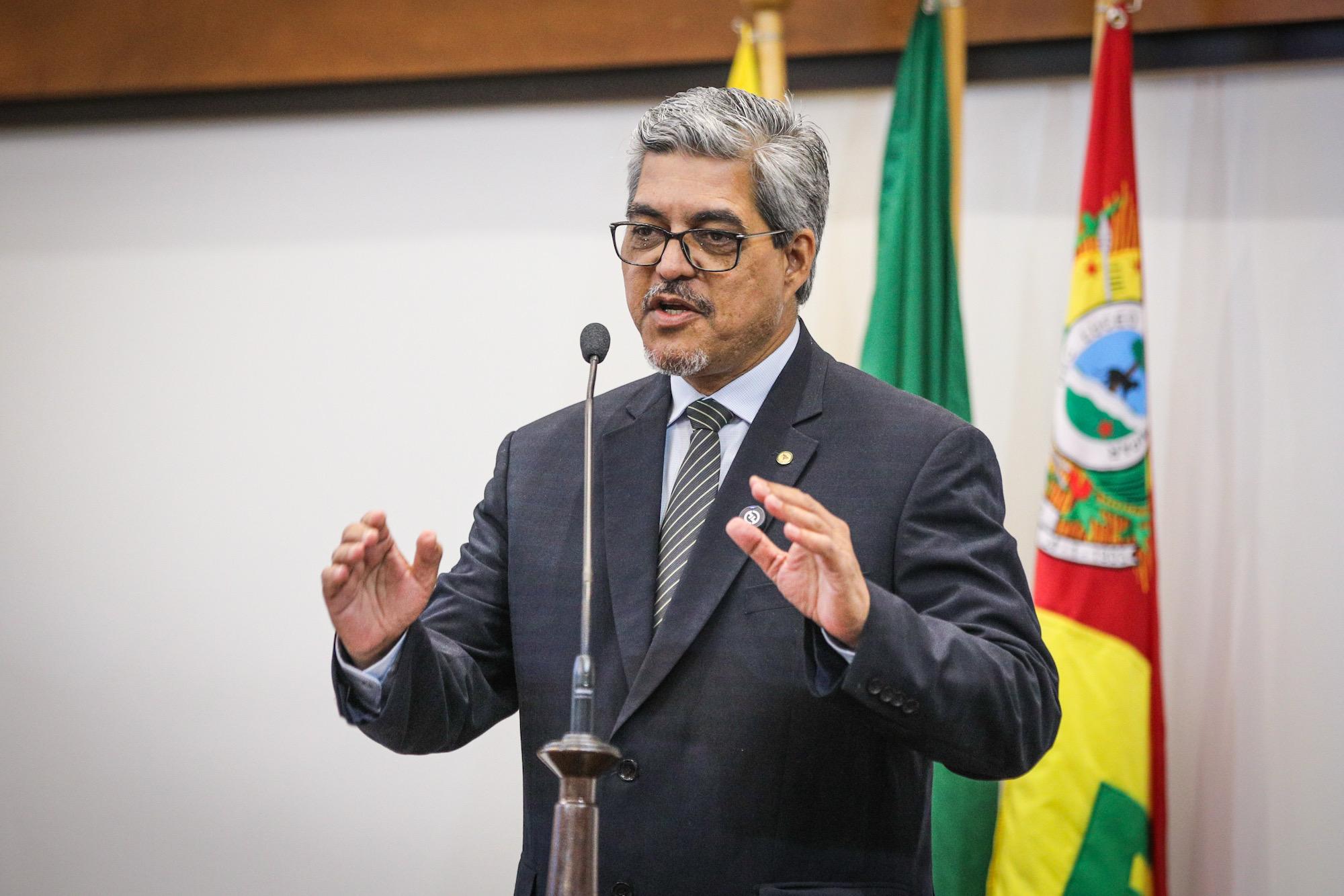Edvaldo Magalhães denuncia ataque às áreas de livre comércio do Acre por decisão do governo de São Paulo