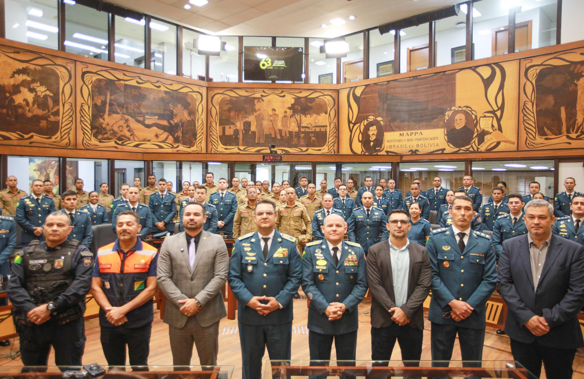 Aleac realiza sessão solene em homenagem aos 51 anos do Corpo de Bombeiros do Acre