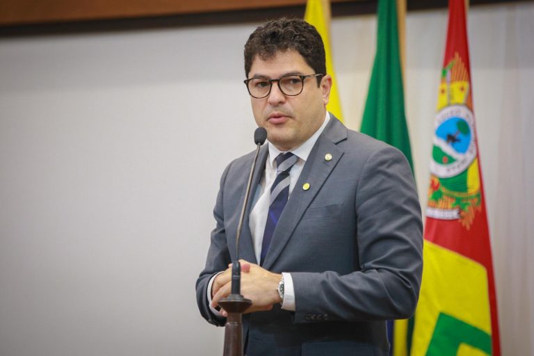 Eduardo Ribeiro destaca retomada de comissões para avançar na regularização fundiária e ambiental