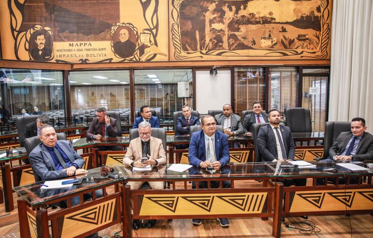 Parlamentares aprovam alterações na Lei Orgânica do MPAC