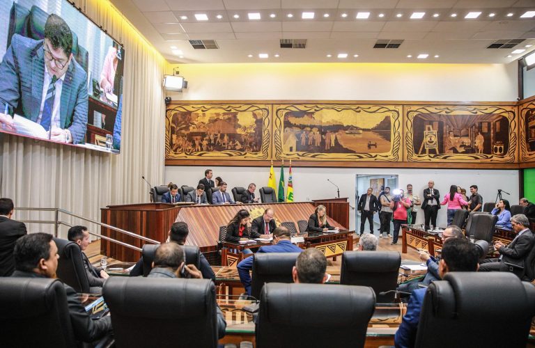 Aleac aprova projeto que garante auxílio de um salário mínimo a órfãos de vítimas de feminicídio
