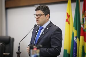 Eduardo Ribeiro defende criação de loteria estadual para fortalecer arrecadação e investir em áreas sociais