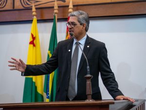 Edvaldo Magalhães aponta fortalecimento da cafeicultura no Acre e critica retaliação política contra prefeito de Feijó