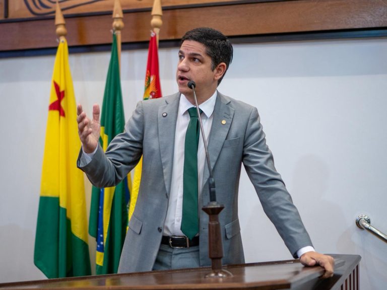 Fagner Calegário cobra ação do governo para quitar salários atrasados de terceirizados e evitar colapso social no fim do ano