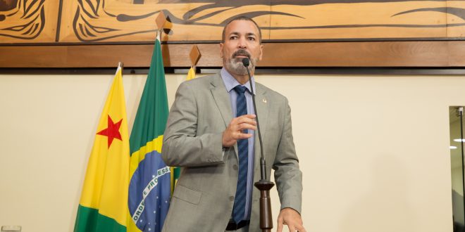 Nenem Almeida apresenta PL que institui serviço público de loterias no Acre Nenem Almeida apresenta PL que institui serviço público de loterias no Acre