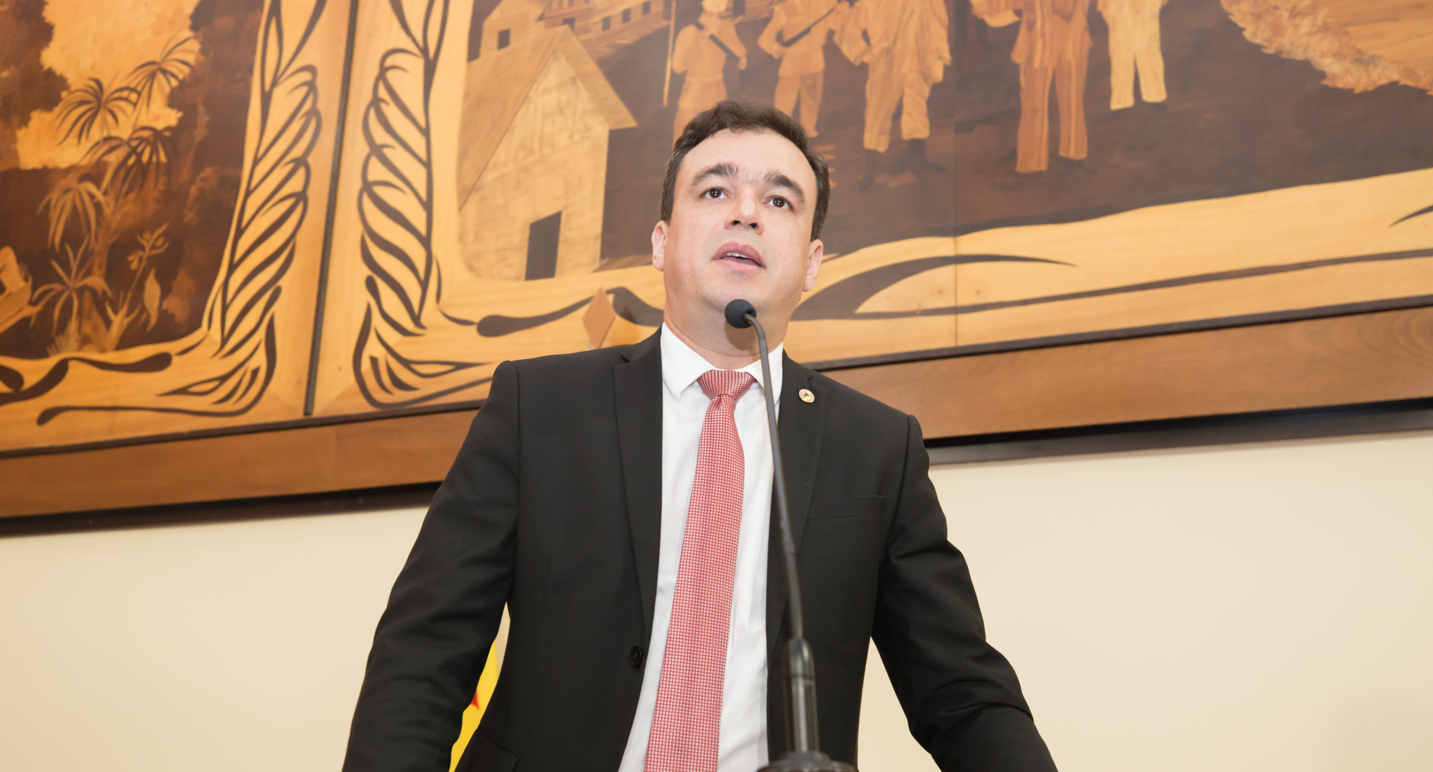 ﻿Daniel Zen defende que mudanças na distribuição do ICMS no Acre passem a valer apenas em 2021