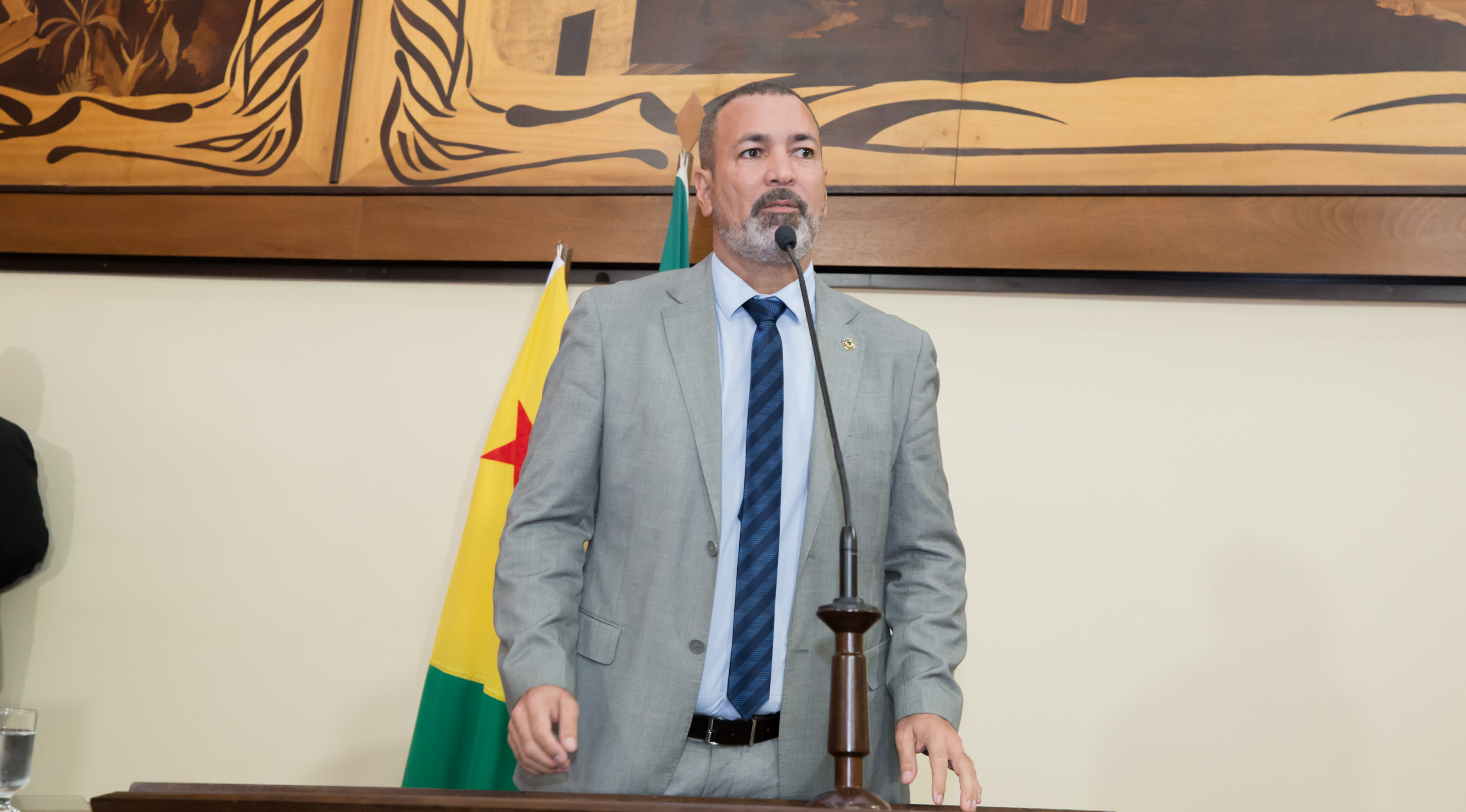 ﻿Deputado Nenem Almeida comemora inocência de Marcus Alexandre