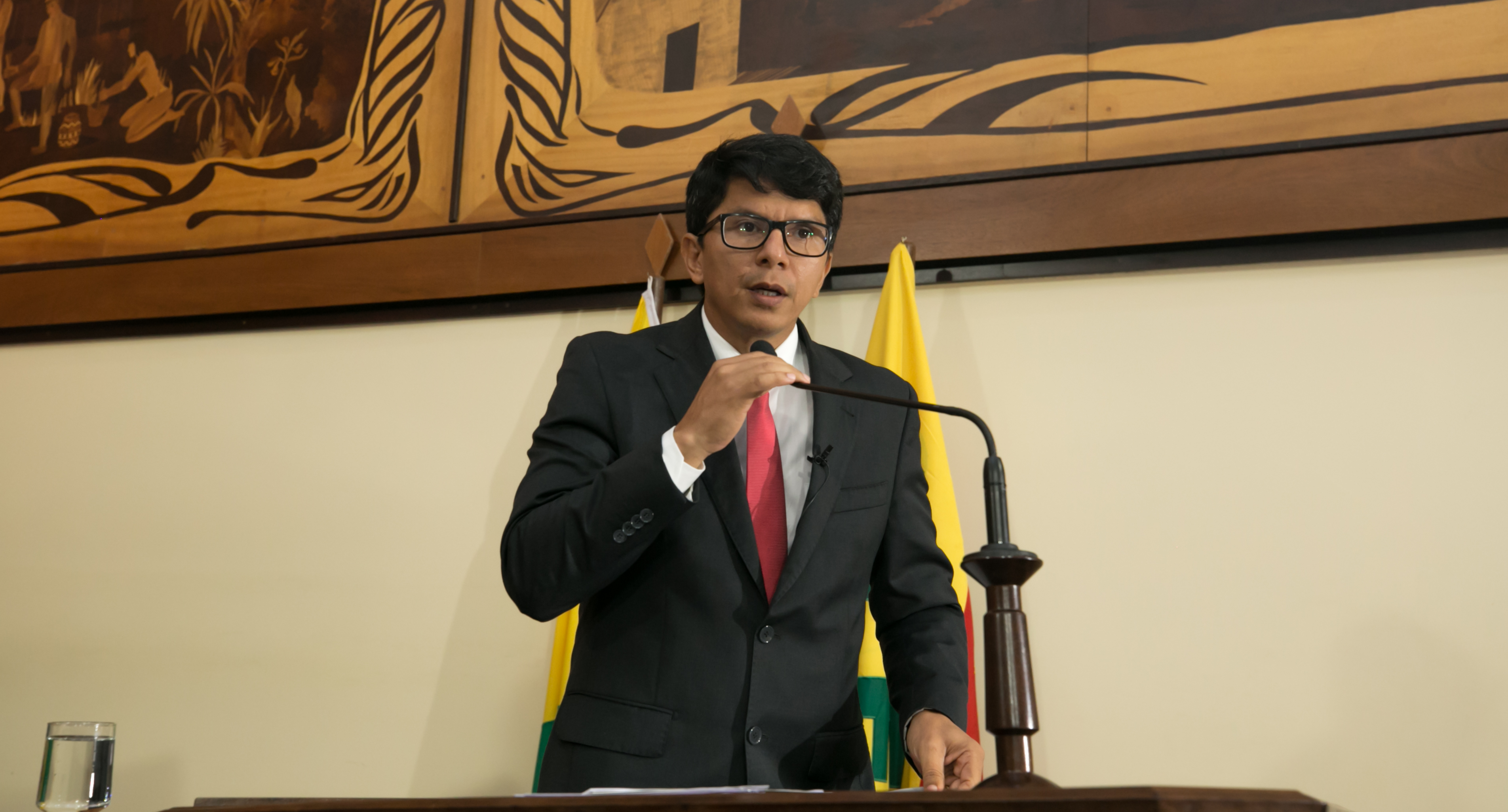 ﻿“Quem é a favor da privatização da água é contra a vida e contra o nosso povo”, diz Jenilson Leite