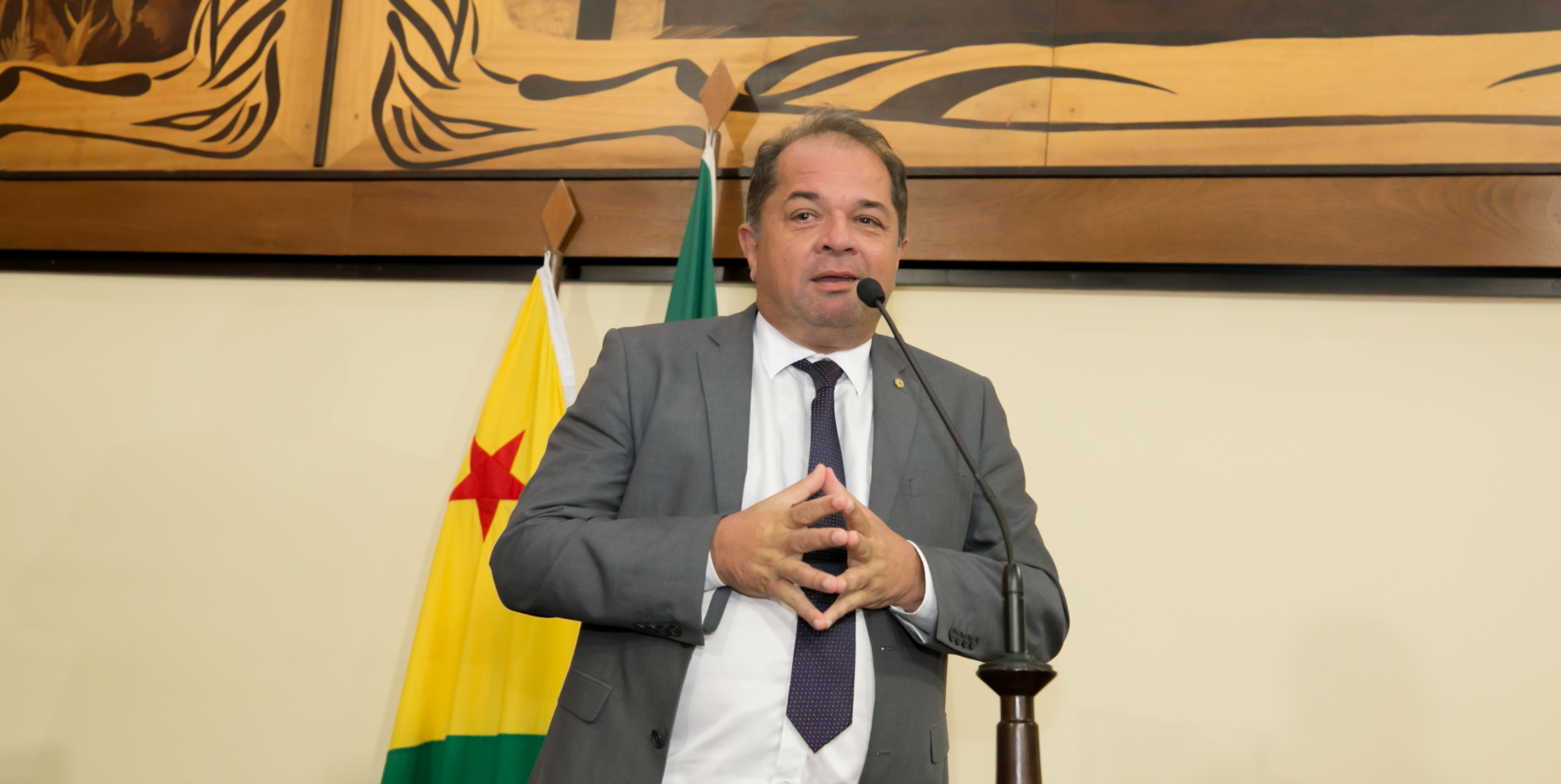 ﻿Deputado Marcus Cavalcante diz que oposição quer judicializar toda votação que perde na Aleac