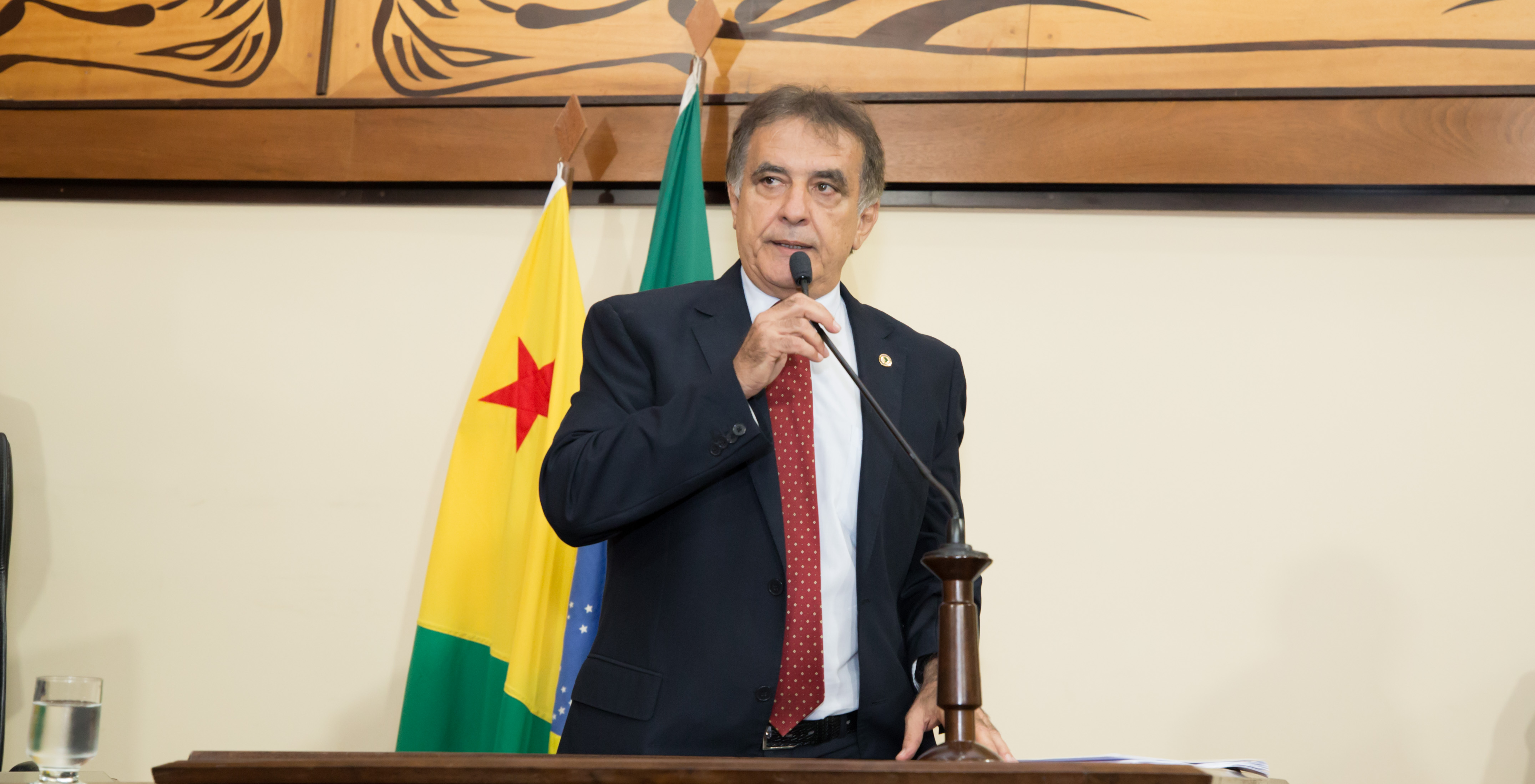 ﻿José Bestene diz que equívocos cometidos na reforma administrativa foram corrigidos
