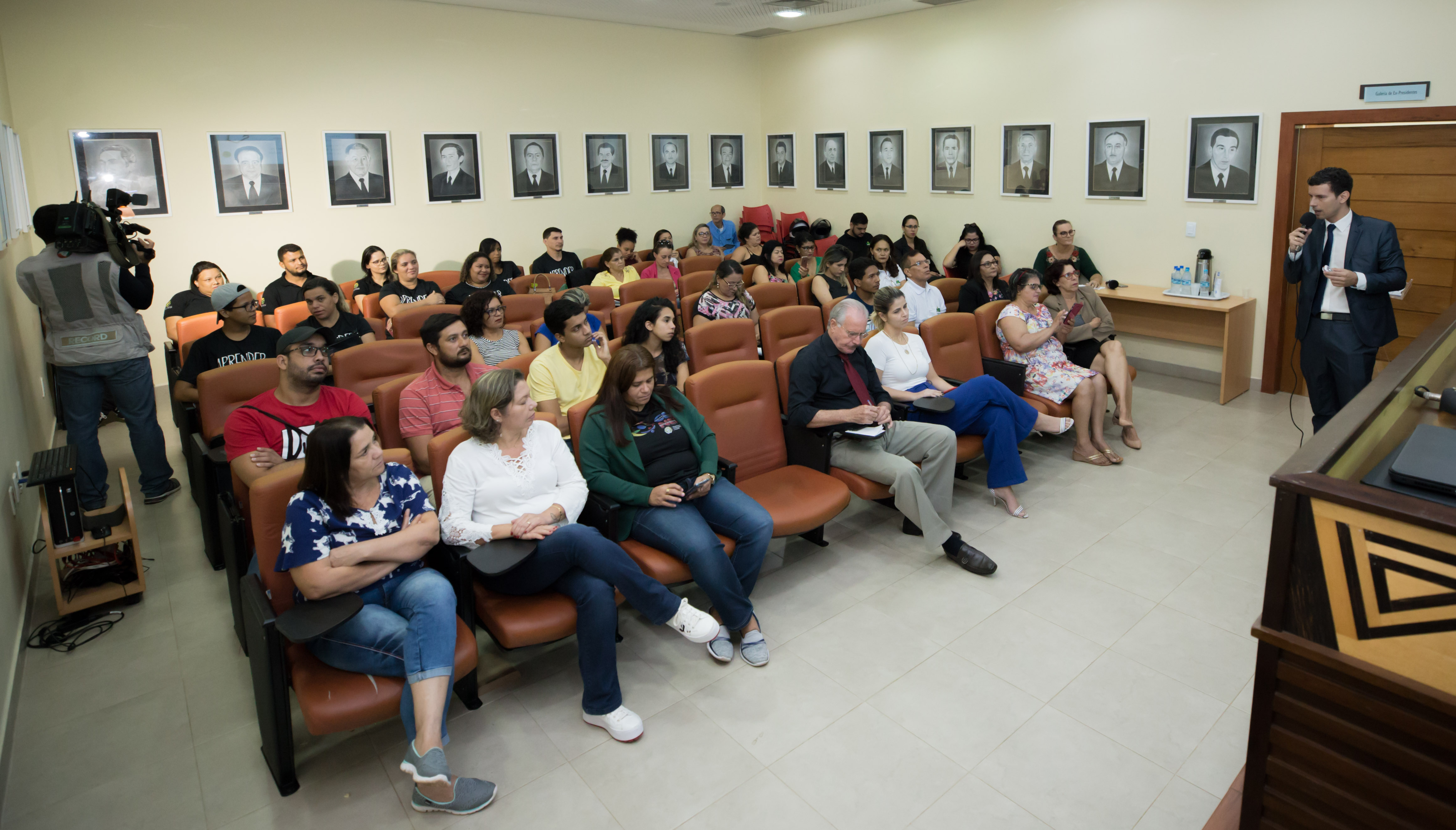 ﻿Assembleia Legislativa do Acre promove palestra com o tema “Como solucionar suas Dívidas”