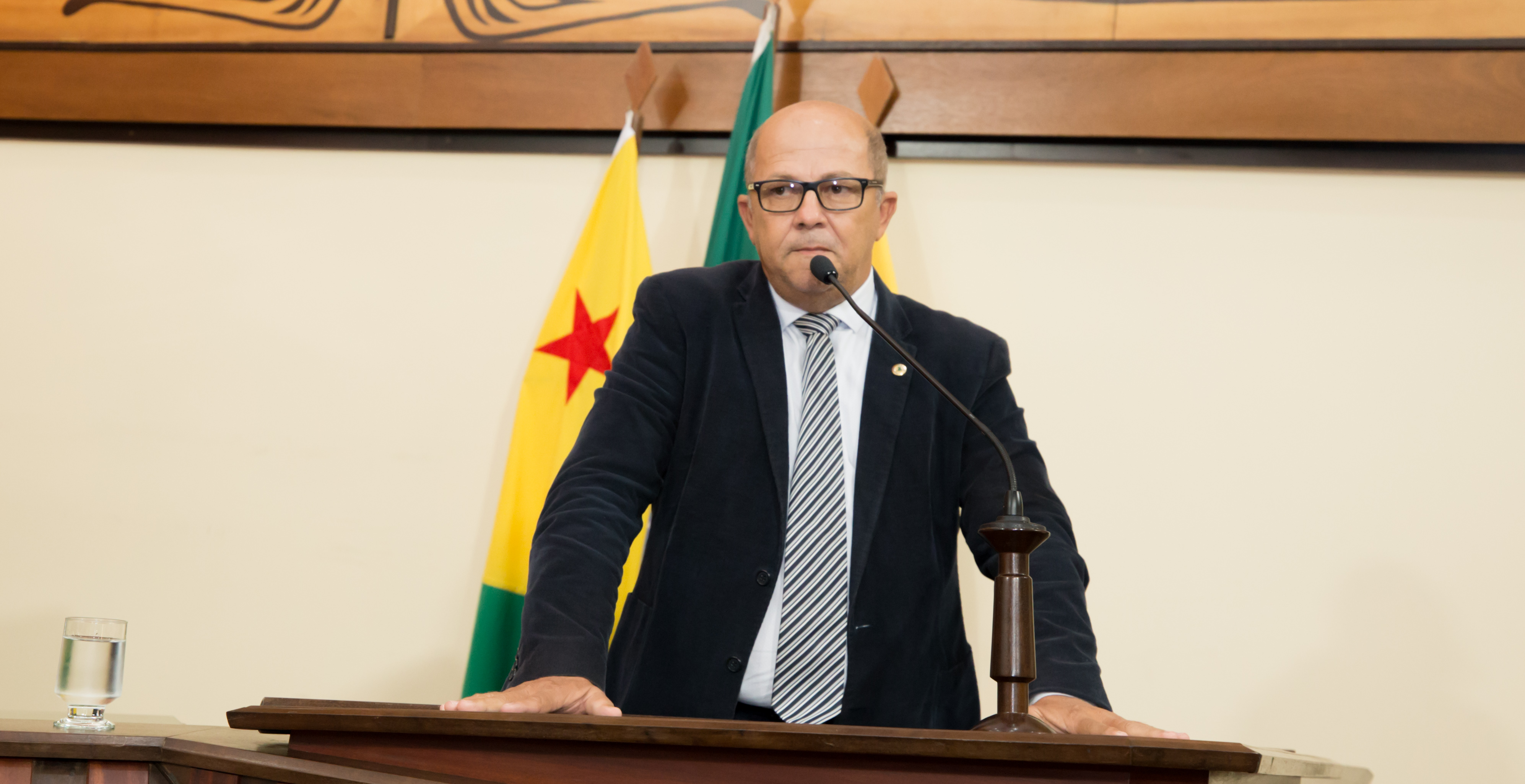 ﻿Deputado Jonas Lima pede esclarecimentos sobre convênio do governo com prefeituras