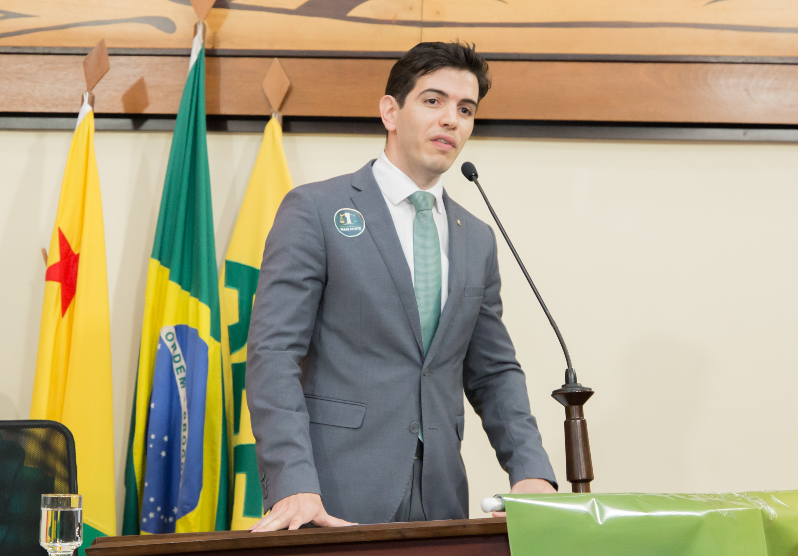 sessao-solene-18-anos-defensoria-publica-060619lp