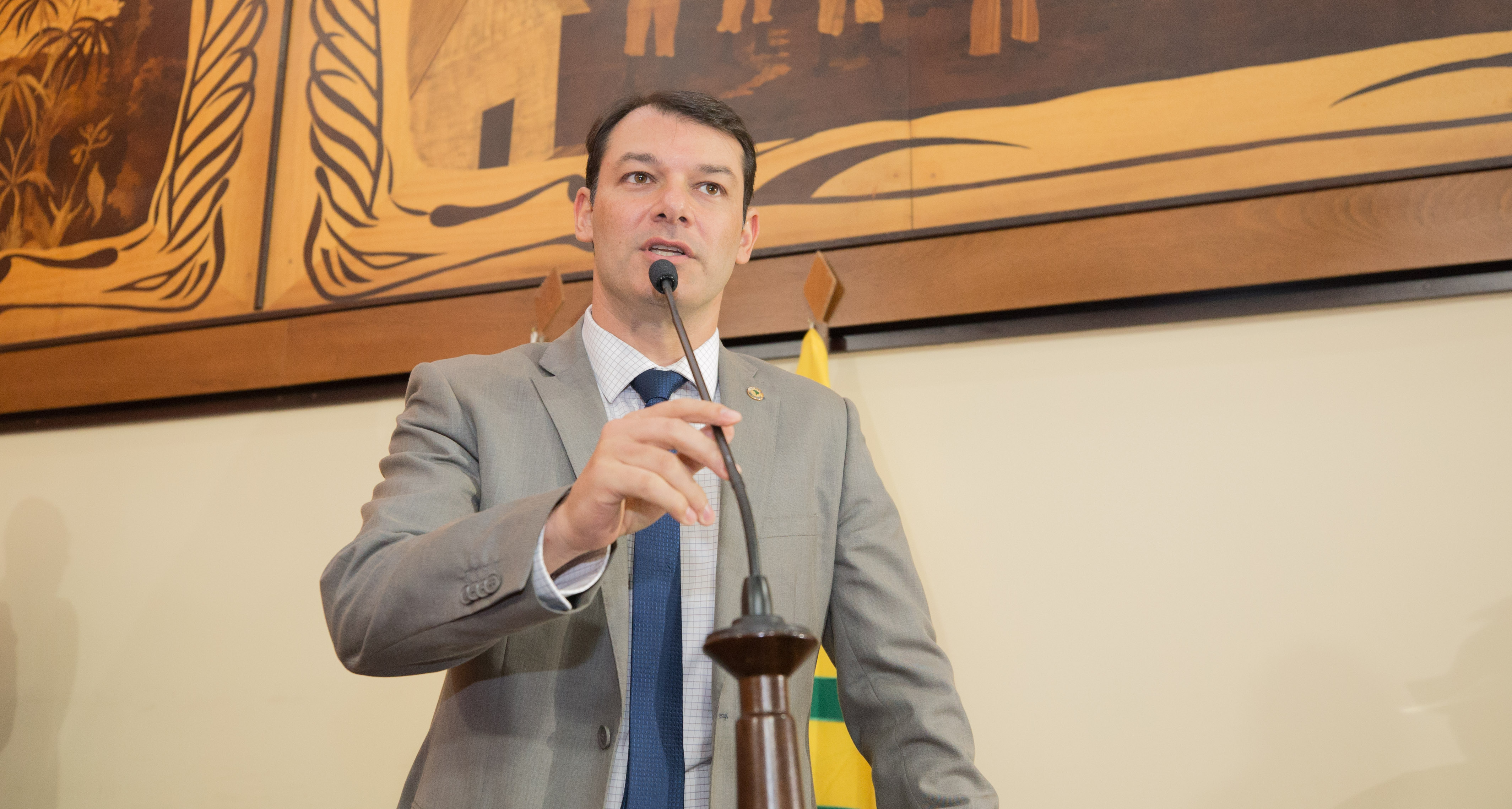 ﻿Roberto Duarte agradece Major Rocha por sancionar Lei que proíbe nomeação de fichas sujas