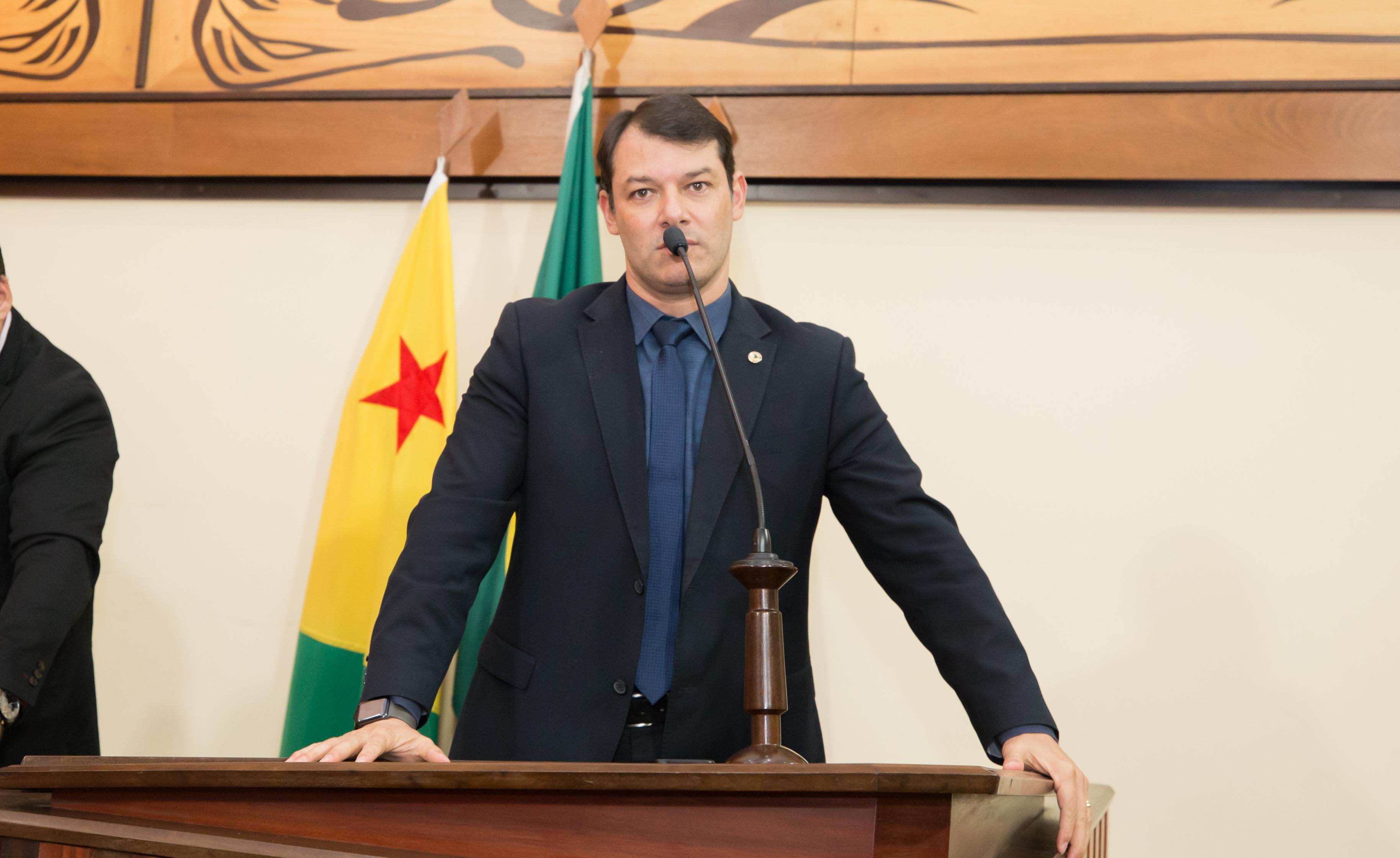﻿“O que mais prejudica o governo é o ego inflado dos secretários”, afirma deputado Roberto Duarte