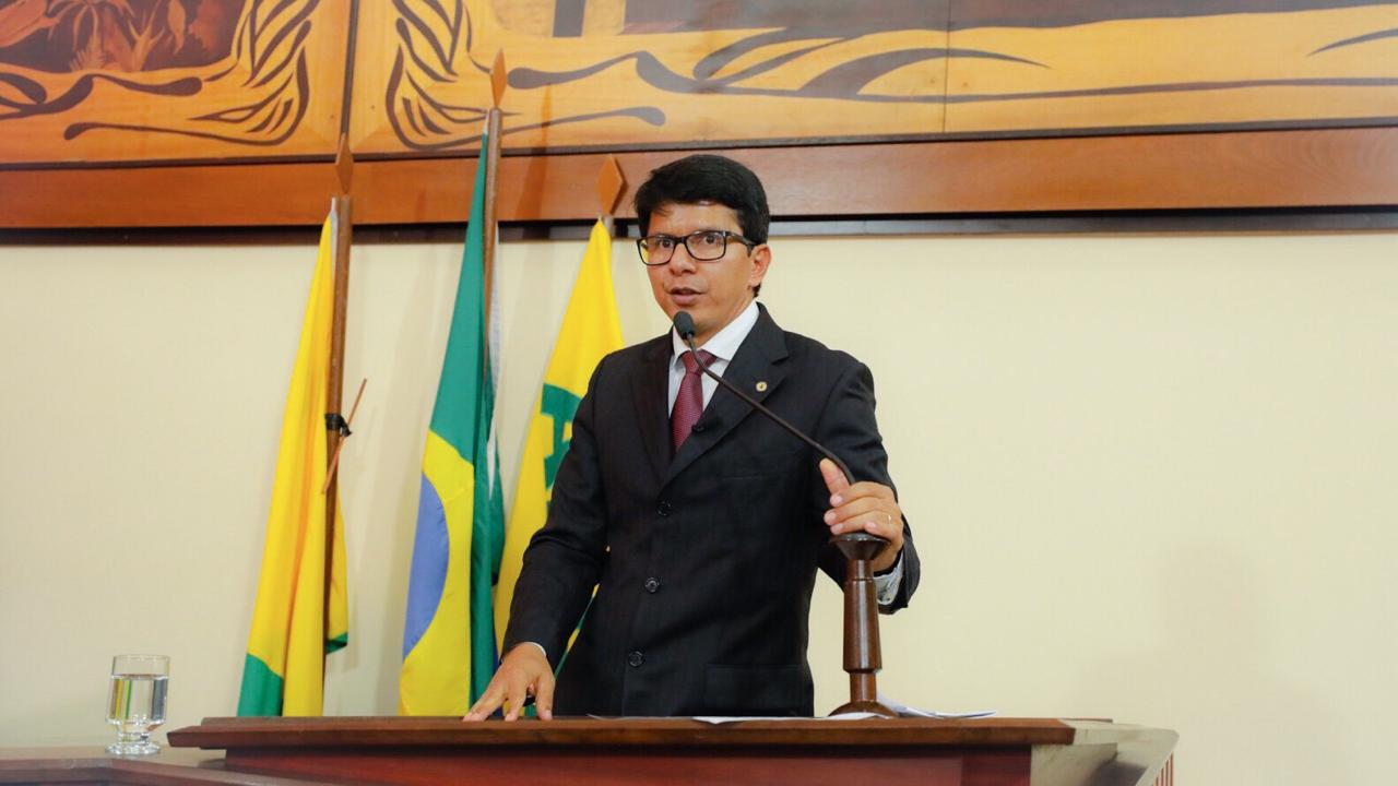 ﻿Deputado Jenilson Leite comunica que sairá do PCdoB e passará a fazer parte do PSB