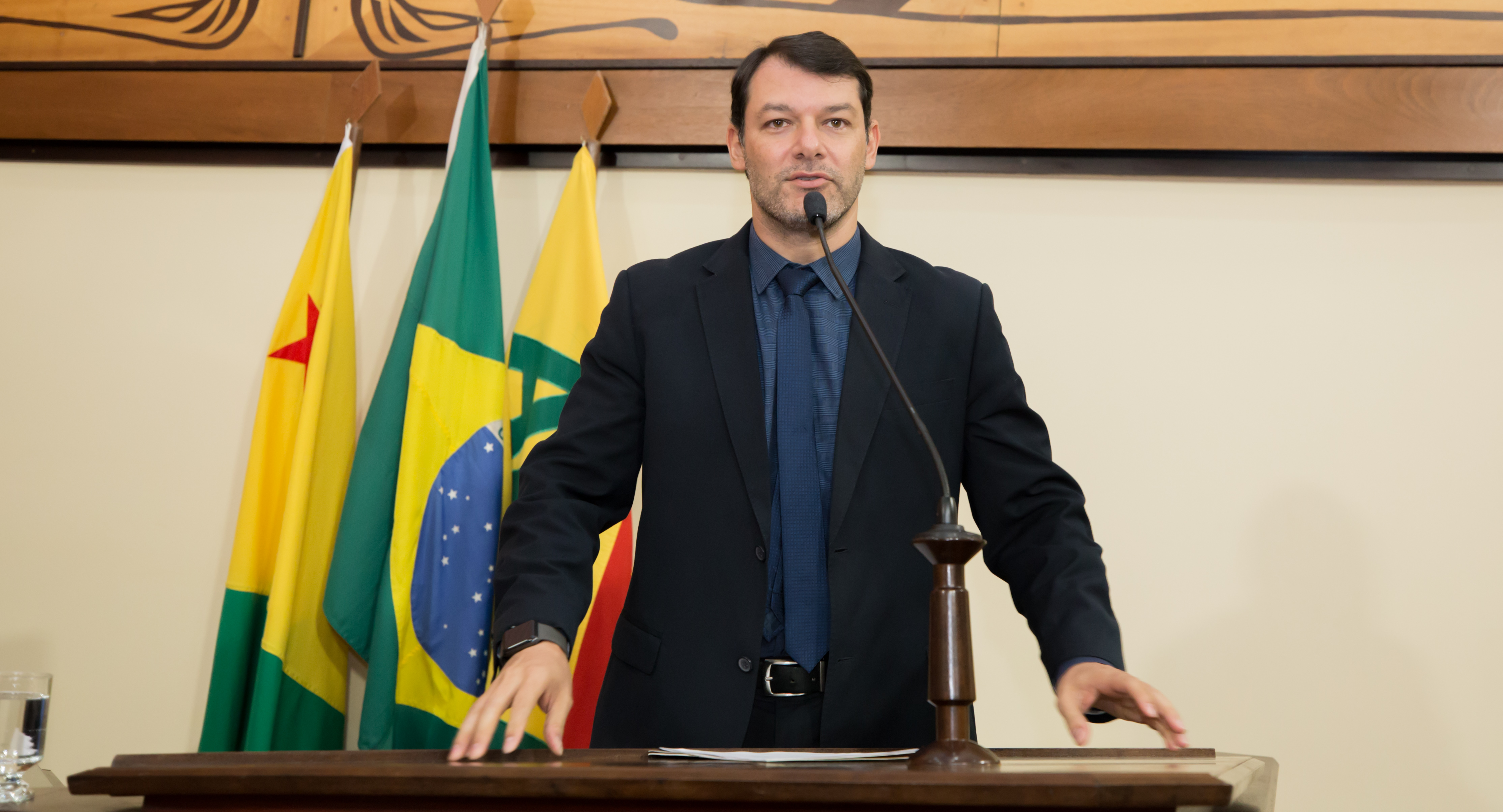 ﻿Roberto Duarte destaca visita que fez à Escola Militar Tiradentes